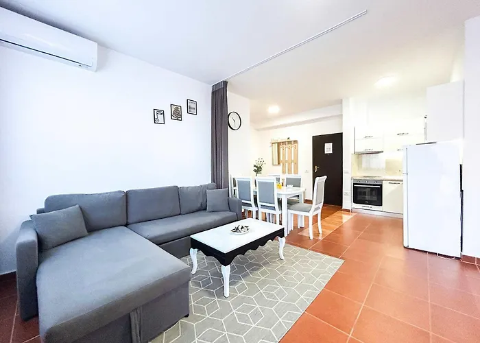 Sunset Mirage Retreat B76 * Golem (Tirana)