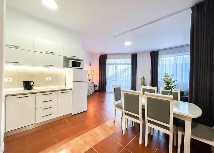 Sunset Mirage Retreat B76