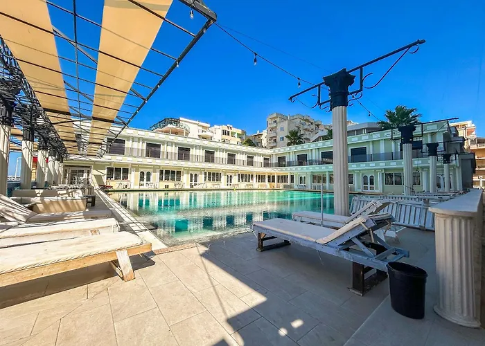 Sunset Mirage Retreat B76 *