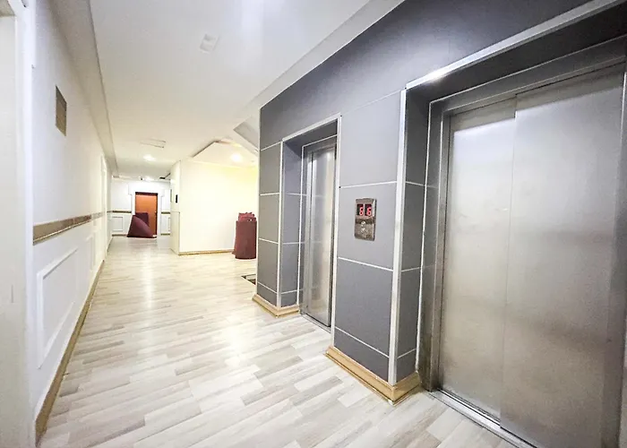 Sunset Mirage Retreat B76 Golem (Tirana)