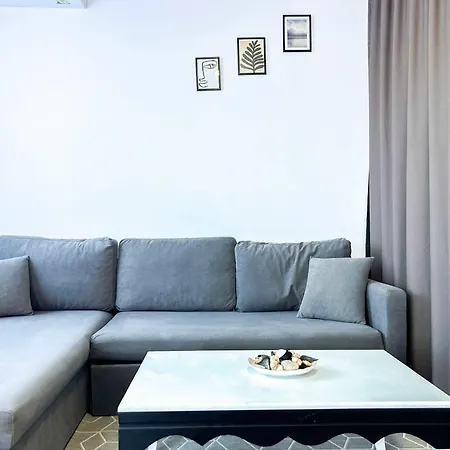 Sunset Mirage Retreat B76 Golem (Tirana)