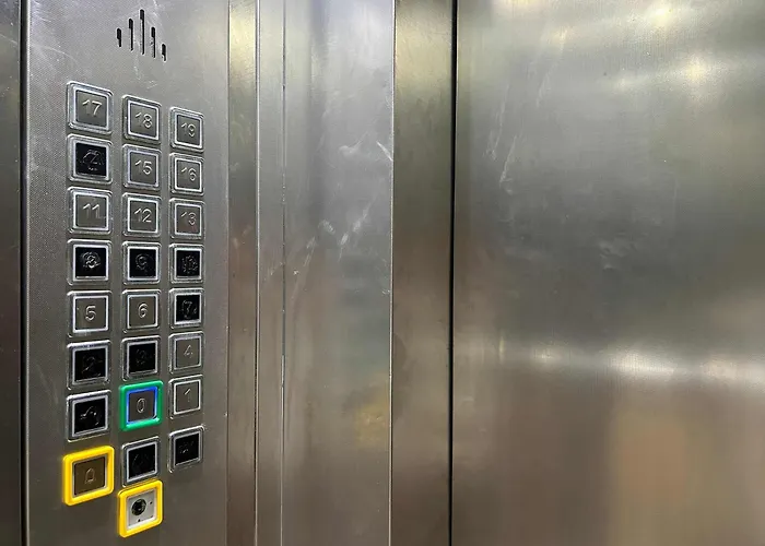 Sunset Mirage Retreat B76 Golem (Tirana)